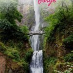 Riesiger Wasserfall mit Brücke und dem Text: Columbia River Gorge